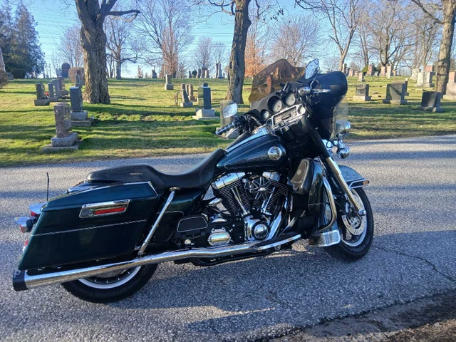 2002 Harley-Davidson, 30 km, dovoz Kanada — foto 4 z 5