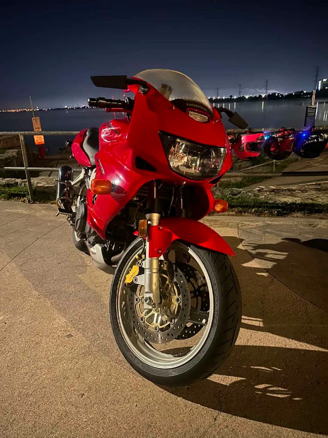 2000 Honda, 72 000 km, dovoz Kanada — foto 3 z 4