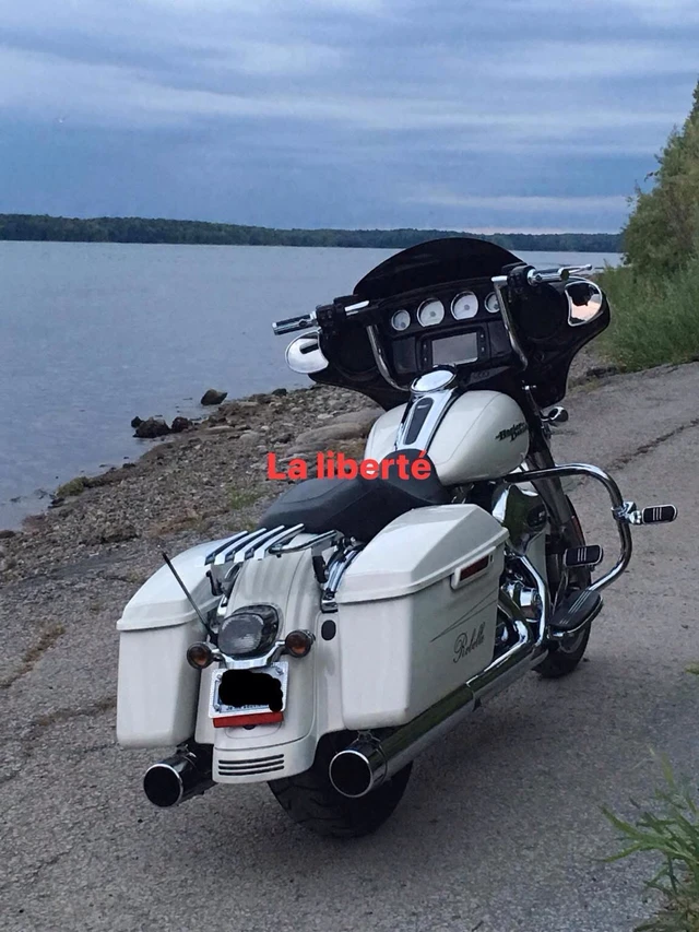 2014 Harley-Davidson, 73 557 km, dovoz Kanada — foto 3 z 5