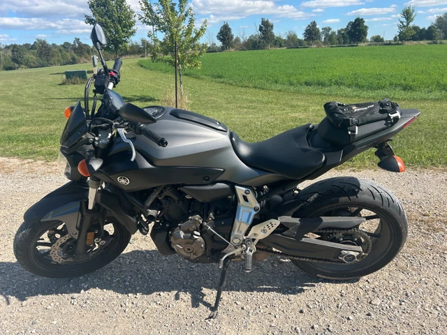 2015 Yamaha, 10 700 km, dovoz Kanada — foto 2 z 3