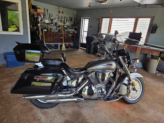 2009, 66 000 km, dovoz Kanada — foto 3 z 5
