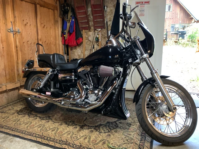 2011 Harley-Davidson, 58 000 km, dovoz Kanada — foto 5 z 5