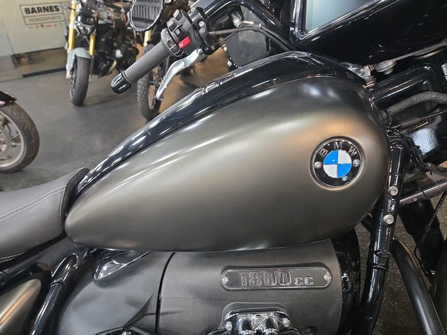 2022 BMW, 20 406 km, dovoz Kanada — foto 4 z 5