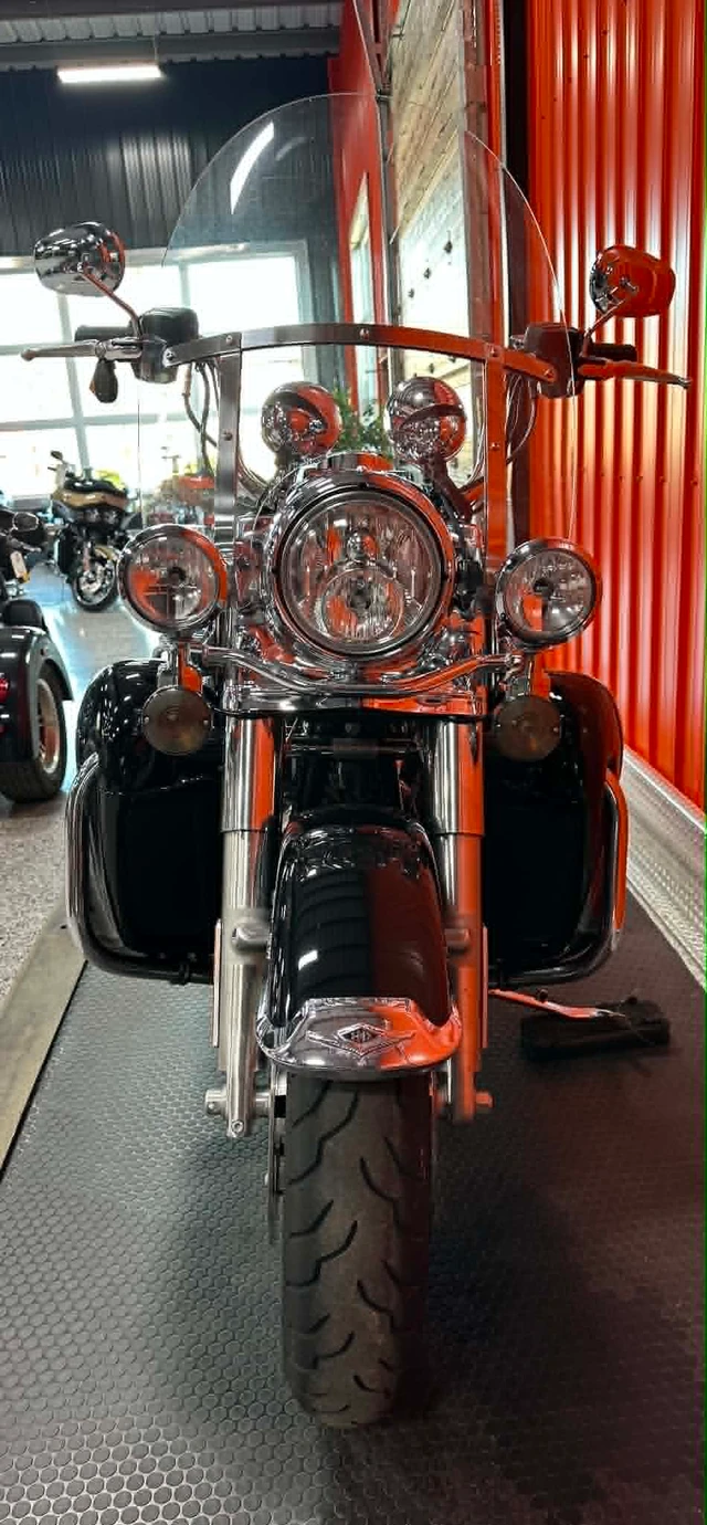 2019 Harley-Davidson, 29 931 km, dovoz Kanada — foto 3 z 5