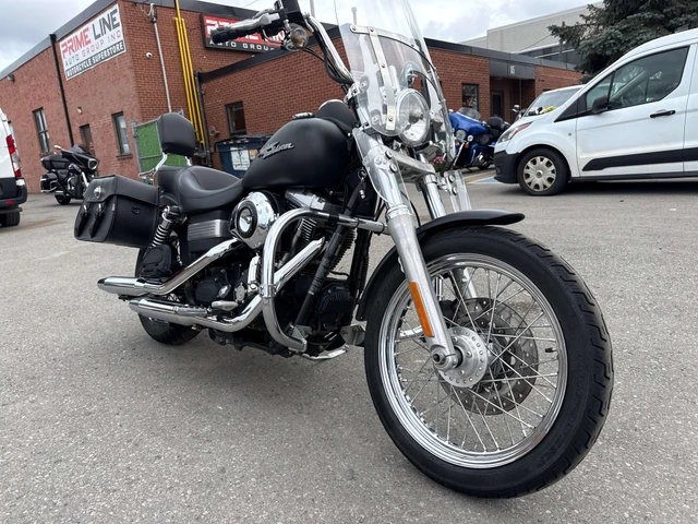 2008 Harley-Davidson, 57 677 km, dovoz Kanada — foto 4 z 5