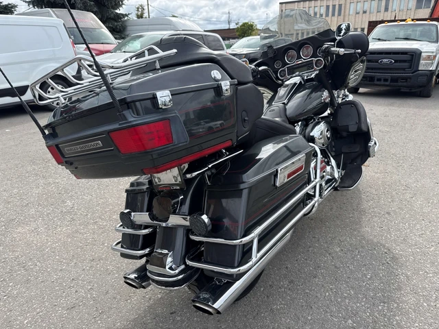 2007 Harley-Davidson, 120 960 km, dovoz Kanada — foto 5 z 5