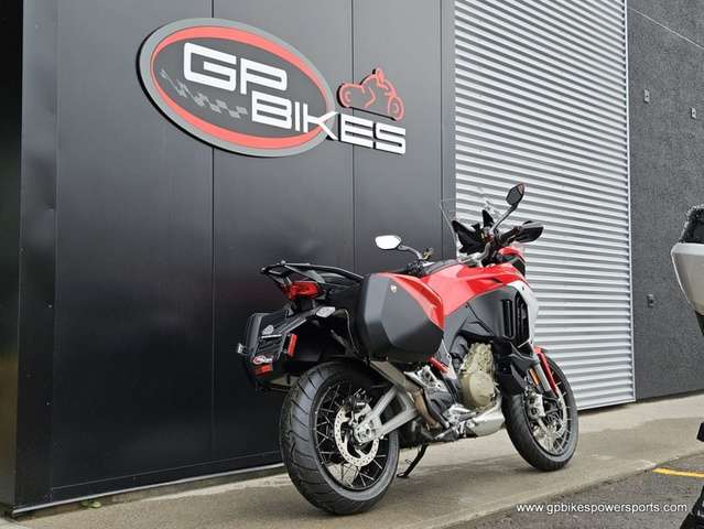 2024 Ducati, 500 km, dovoz Kanada — foto 3 z 5