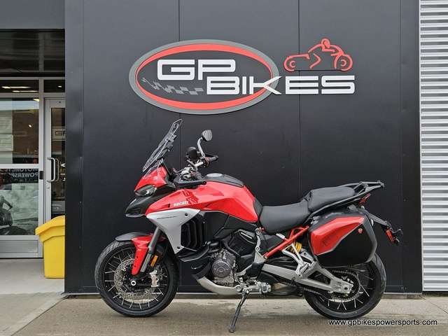 2024 Ducati, 500 km, dovoz Kanada — foto 5 z 5
