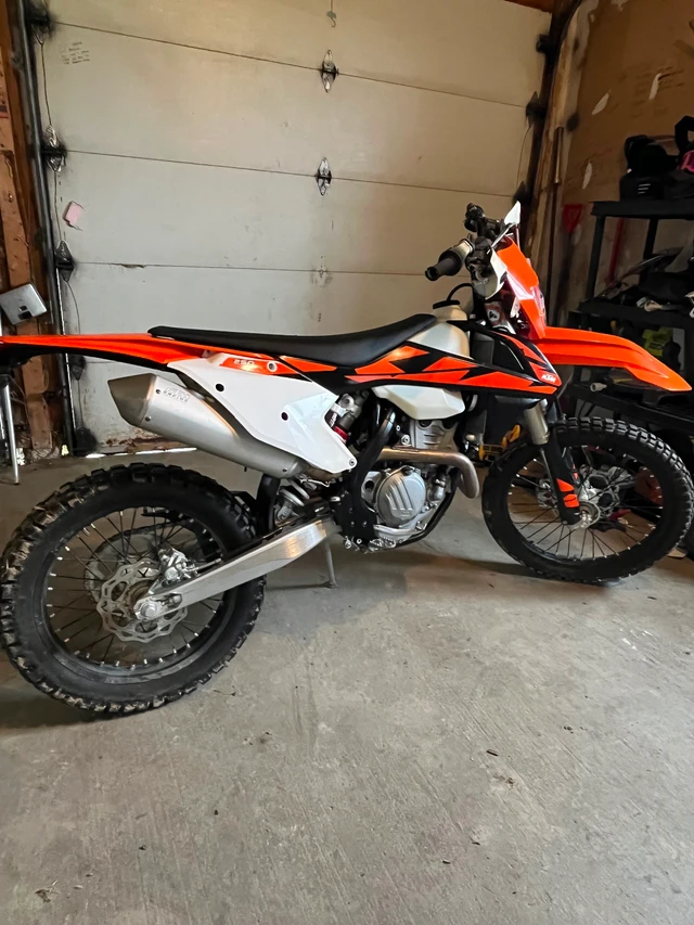 2018 KTM, dovoz Kanada — foto 5 z 5