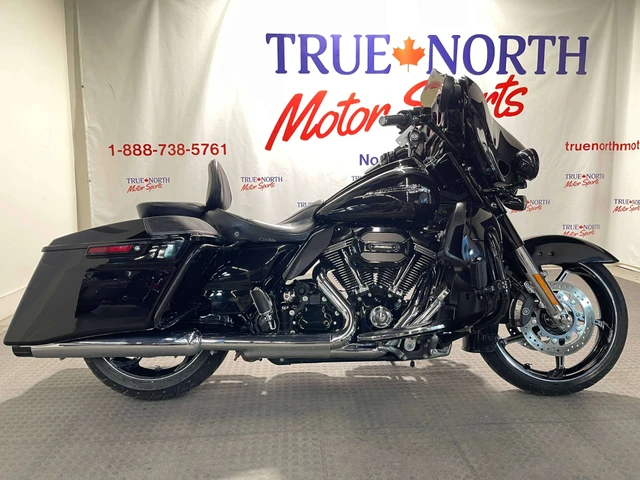 2016 Harley-Davidson, 44 820 km, dovoz Kanada — foto 2 z 5