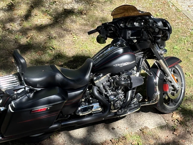2015 Harley-Davidson, 20 173 km, dovoz Kanada — foto 2 z 5