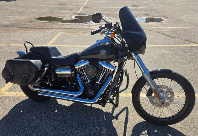 2012 Harley-Davidson, 30 250 km, dovoz Kanada — foto 2 z 5