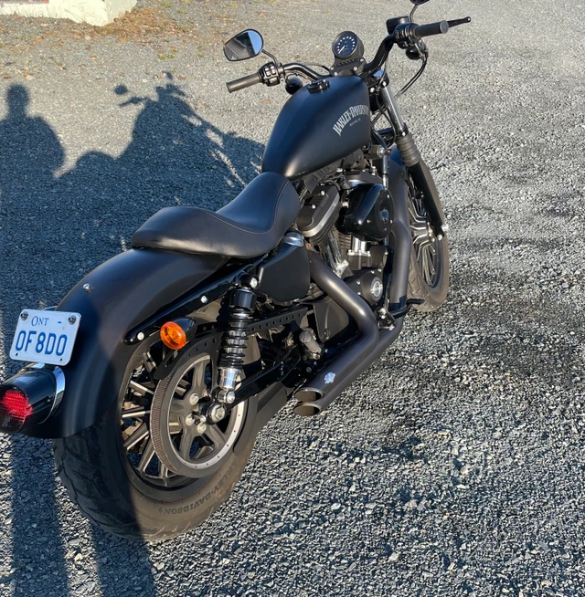 2014 Harley-Davidson, 10 000 km, dovoz Kanada — foto 3 z 5