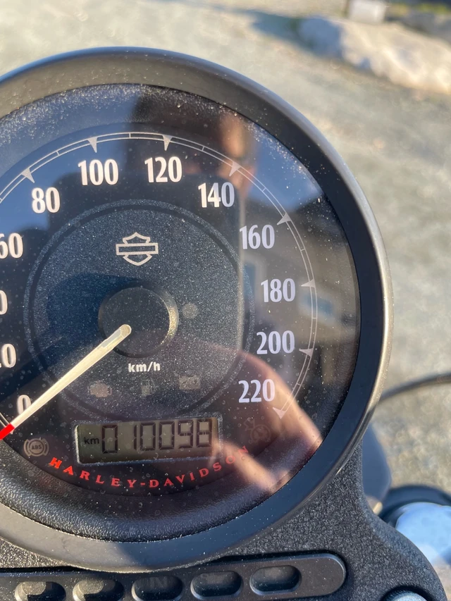 2014 Harley-Davidson, 10 000 km, dovoz Kanada — foto 4 z 5