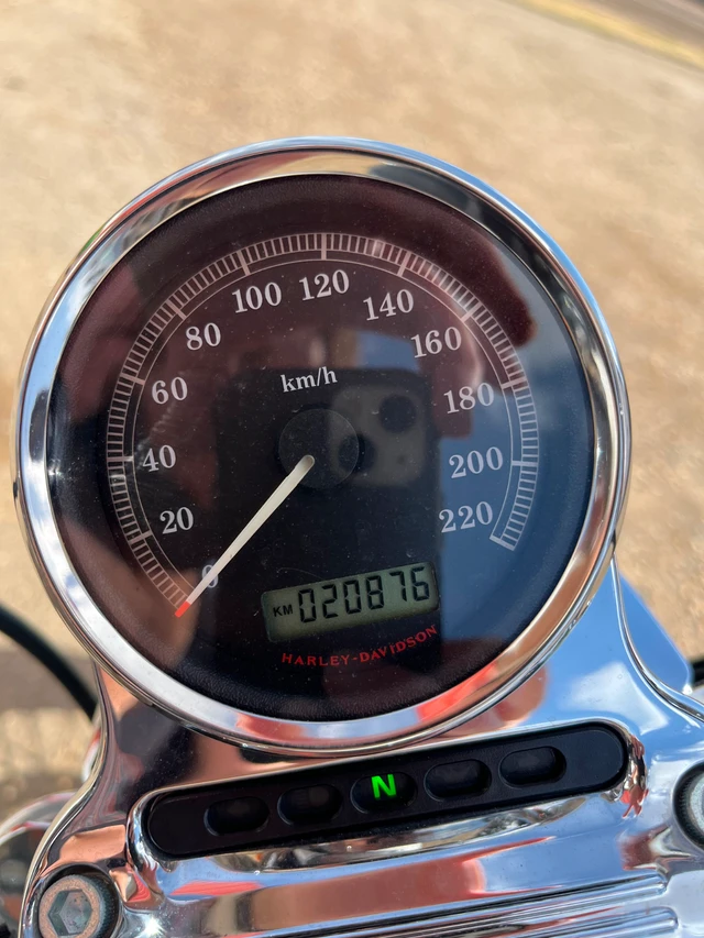 2009 Harley-Davidson, 20 900 km, dovoz Kanada — foto 4 z 5
