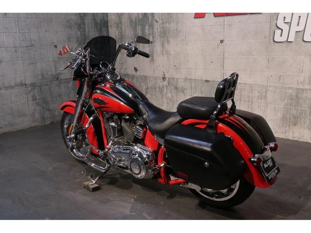 2011 Harley-Davidson, 86 457 km, dovoz Kanada — foto 4 z 5