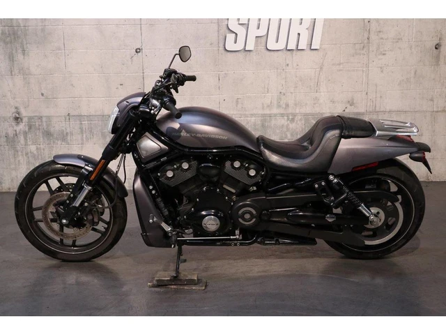 2016 Harley-Davidson, 88 860 km, dovoz Kanada — foto 3 z 5