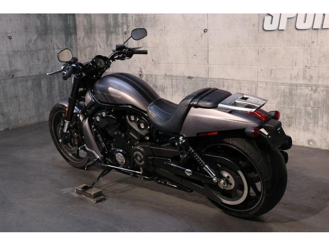 2016 Harley-Davidson, 88 860 km, dovoz Kanada — foto 4 z 5