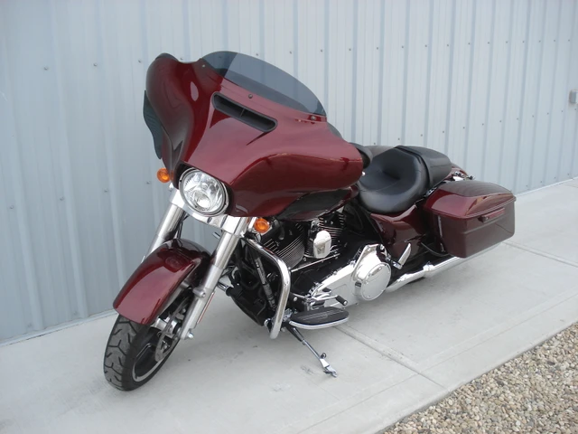 2015 Harley-Davidson, 32 518 km, dovoz Kanada — foto 2 z 5