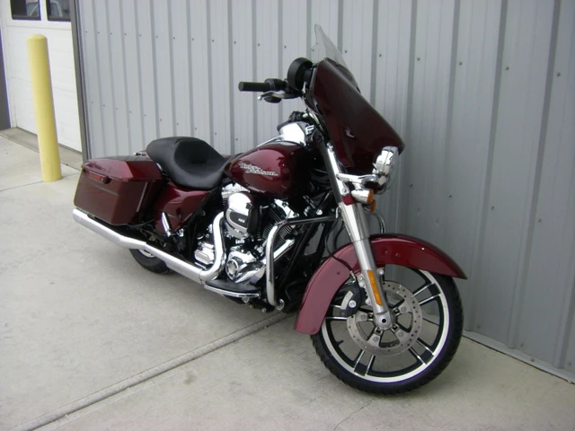 2014 Harley-Davidson, 52 799 km, dovoz Kanada — foto 2 z 5
