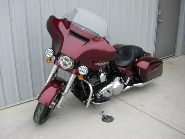 2014 Harley-Davidson, 52 799 km, dovoz Kanada — foto 5 z 5