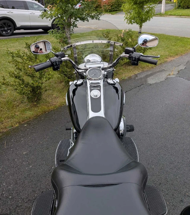 2016 Harley-Davidson, 47 900 km, dovoz Kanada — foto 5 z 5