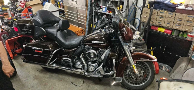 2011 Harley-Davidson, 147 512 km, dovoz Kanada — foto 5 z 5