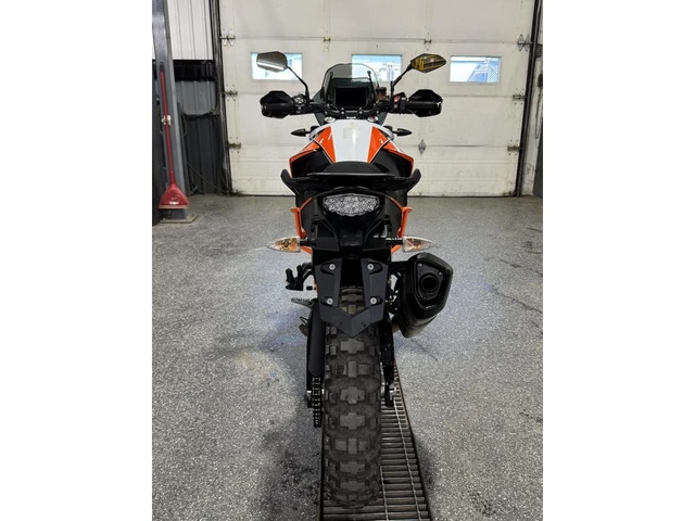 2020 KTM, 16 000 km, dovoz Kanada — foto 3 z 5