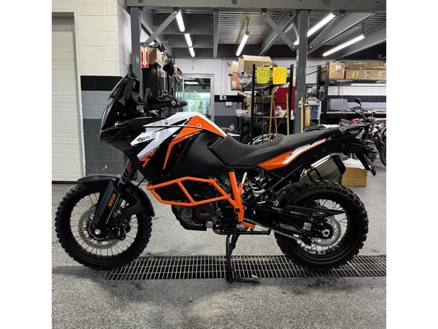 2020 KTM, 16 000 km, dovoz Kanada — foto 5 z 5