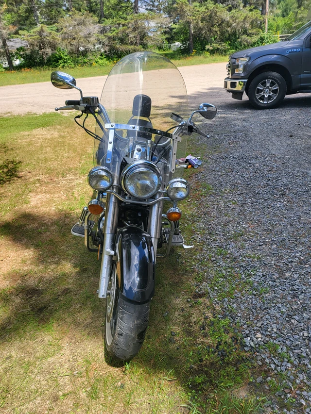 2003 Yamaha, 54 000 km, dovoz Kanada — foto 3 z 5