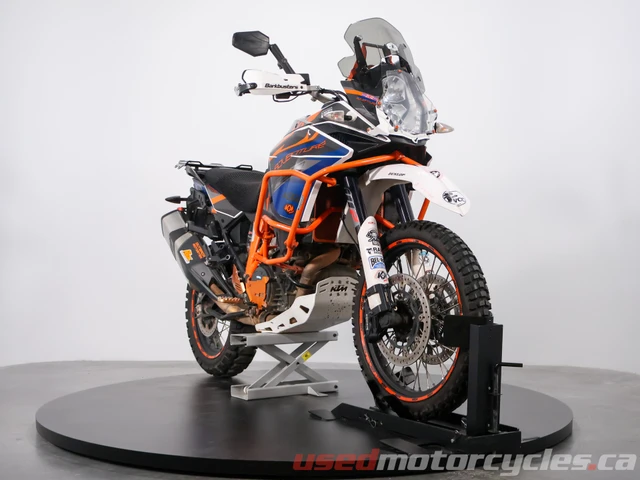 2018 KTM, 31 456 km, dovoz Kanada — foto 1 z 5 2018 KTM, 31 456 km, dovoz Kanada — foto 1 z 5
