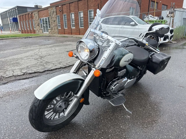 2009 Suzuki, 64 463 km, dovoz Kanada — foto 3 z 5