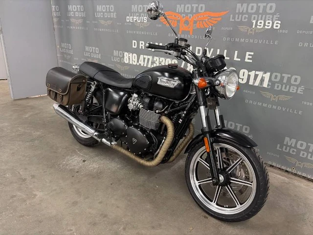 2014 Triumph, 24 433 km, dovoz Kanada — foto 2 z 5