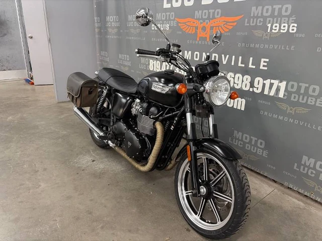 2014 Triumph, 24 433 km, dovoz Kanada — foto 3 z 5