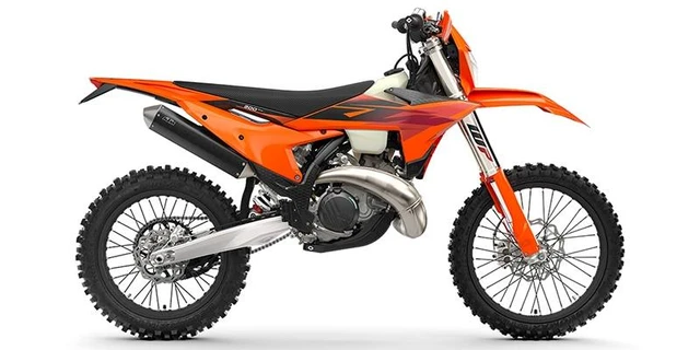 2027 KTM, dovoz Kanada — foto 2 z 2