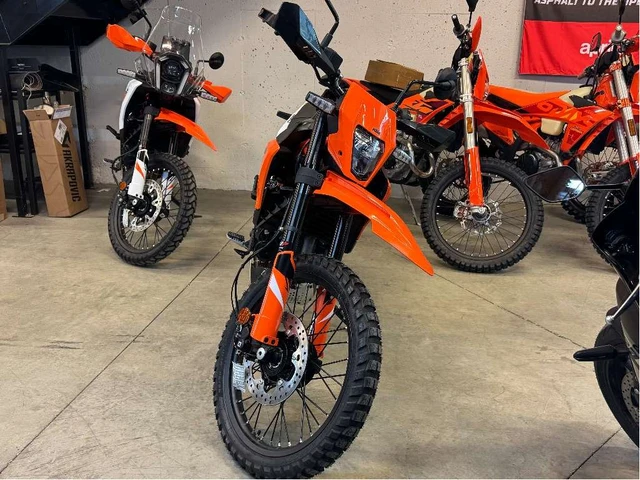 2026 KTM, dovoz Kanada — foto 2 z 4