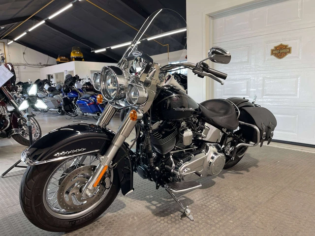 2017 Harley-Davidson, 7 307 km, dovoz Kanada — foto 4 z 5
