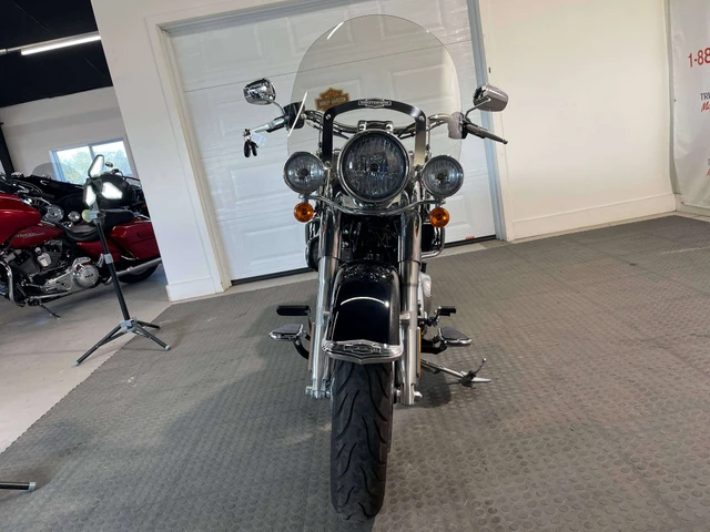 2017 Harley-Davidson, 7 307 km, dovoz Kanada — foto 5 z 5