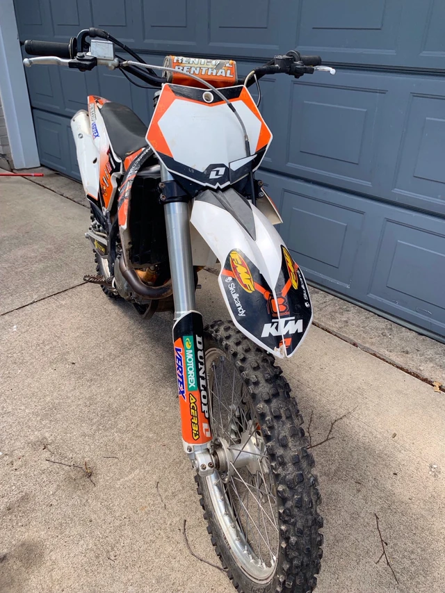 2012 KTM, dovoz Kanada — foto 2 z 5