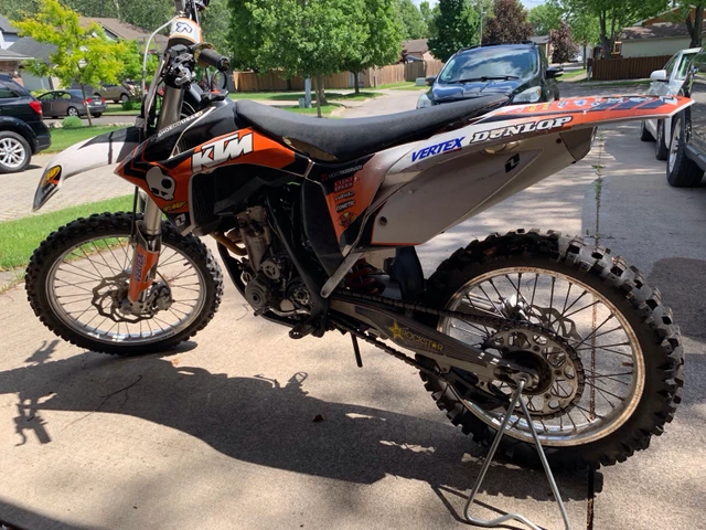 2012 KTM, dovoz Kanada — foto 3 z 5