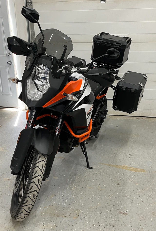 2019 KTM, 23 284 km, dovoz Kanada — foto 2 z 5