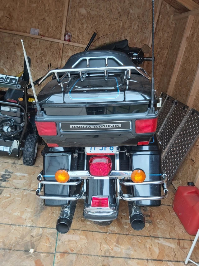 2006 Harley-Davidson, 46 000 km, dovoz Kanada — foto 2 z 5