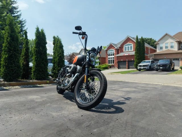 2014 Harley-Davidson, 8 500 km, dovoz Kanada — foto 4 z 5