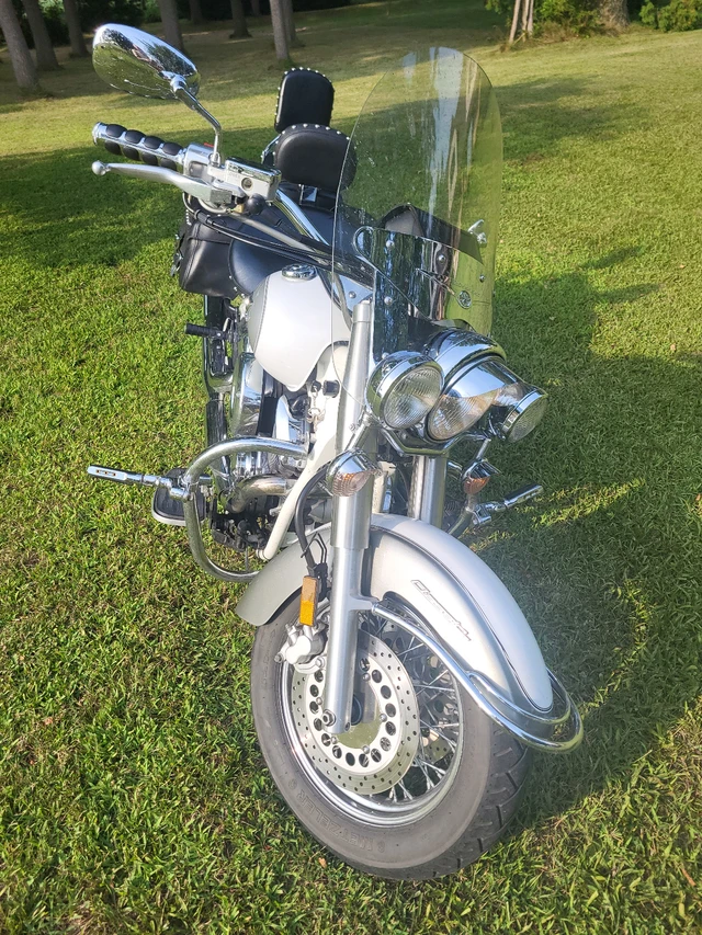 2004 Yamaha, 35 000 km, dovoz Kanada — foto 2 z 5