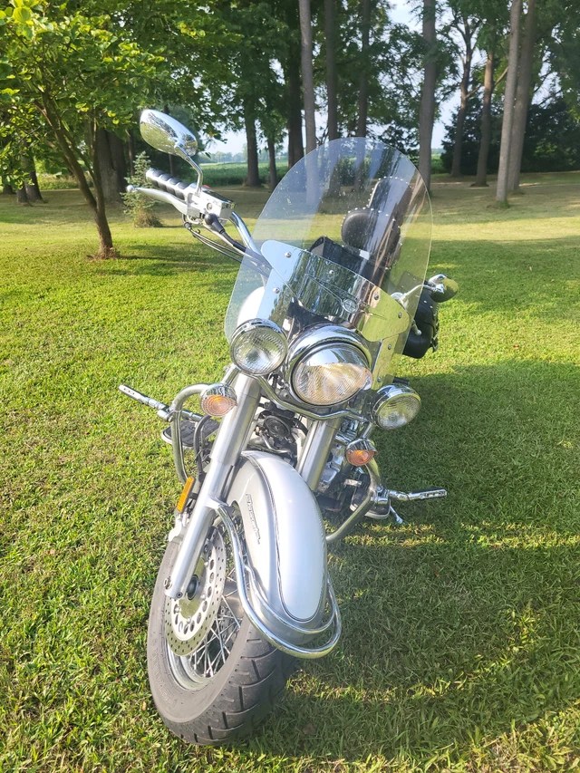 2004 Yamaha, 35 000 km, dovoz Kanada — foto 4 z 5
