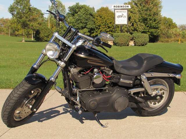2009 Harley-Davidson, 33 900 km, dovoz Kanada — foto 3 z 5