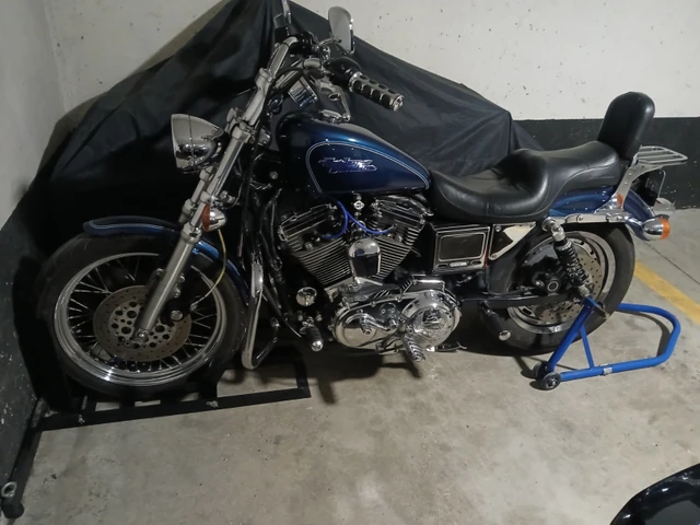 1998 Harley-Davidson, 46 600 km, dovoz Kanada — foto 3 z 4