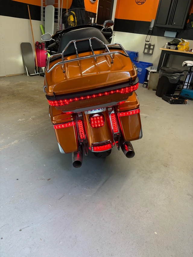 2014 Harley-Davidson, 130 360 km, dovoz Kanada — foto 2 z 5