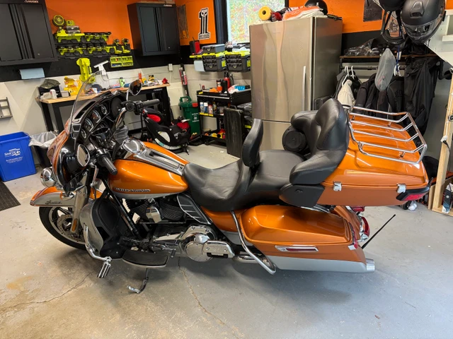 2014 Harley-Davidson, 130 360 km, dovoz Kanada — foto 4 z 5
