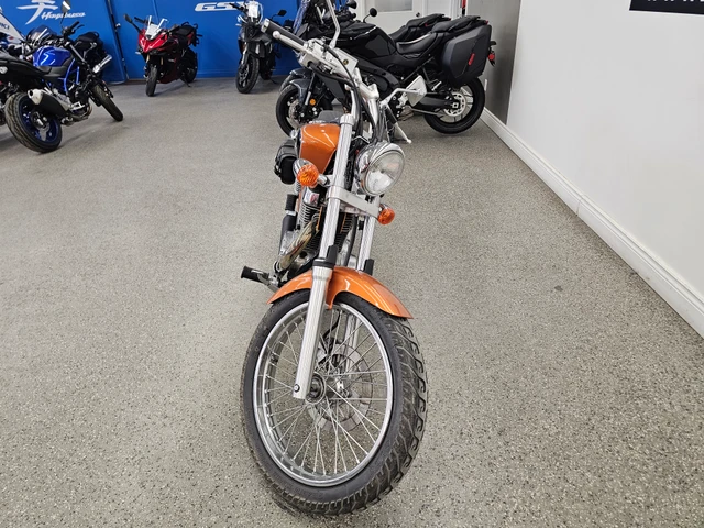 2014 Suzuki, 7 310 km, dovoz Kanada — foto 3 z 5